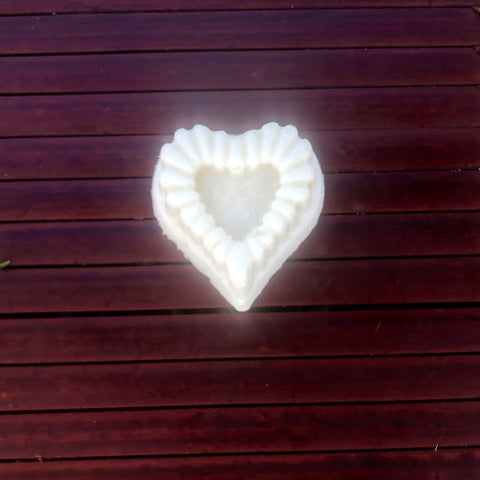 Heart-shaped Shea Butter Aromatic Massage Candle